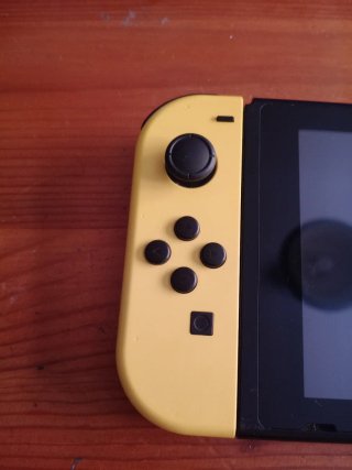 Nintendo Switch V1 2017 Azul/Amarillo
