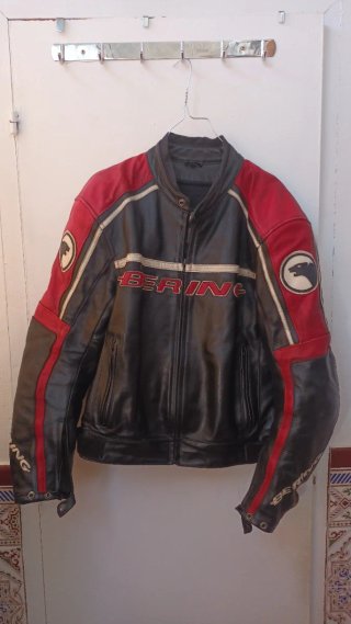 Chaqueta de cuero Bering moto