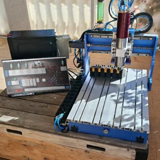 Fresadora CNC 600mm 2500W Servomotores XYZ Mach3