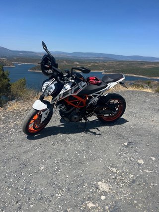 KTM 390 Duke