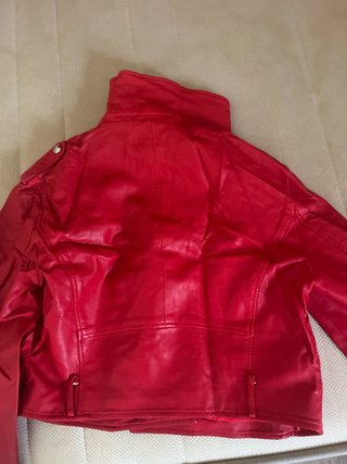Chaqueta cuero roja mujer