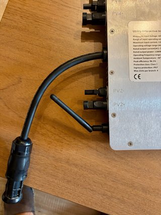 Microinversor Deye SUN1300G3