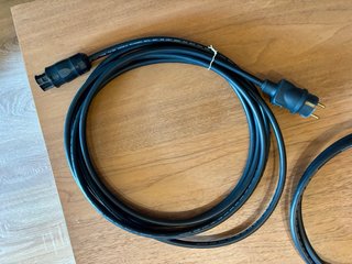 Microinversor Deye SUN1300G3