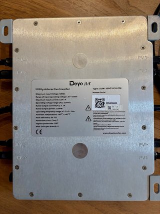 Microinversor Deye SUN1300G3