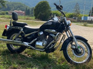 Suzuki Intruder VL250 2008
