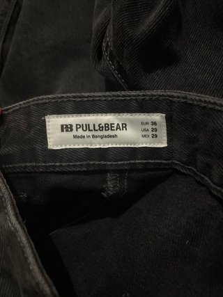 Pantalón cargo vaquero negro