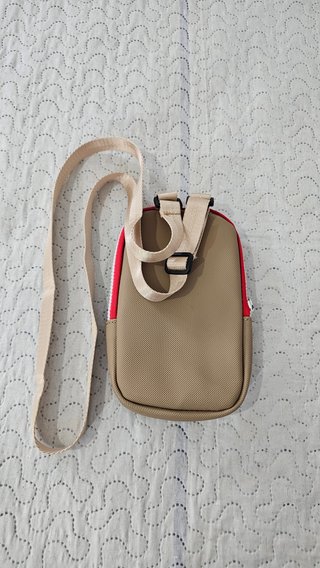 Bolso bandolera con cremallera tricolor