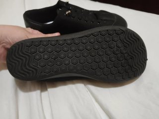 Zapatillas barefoot OBEBEAR negras