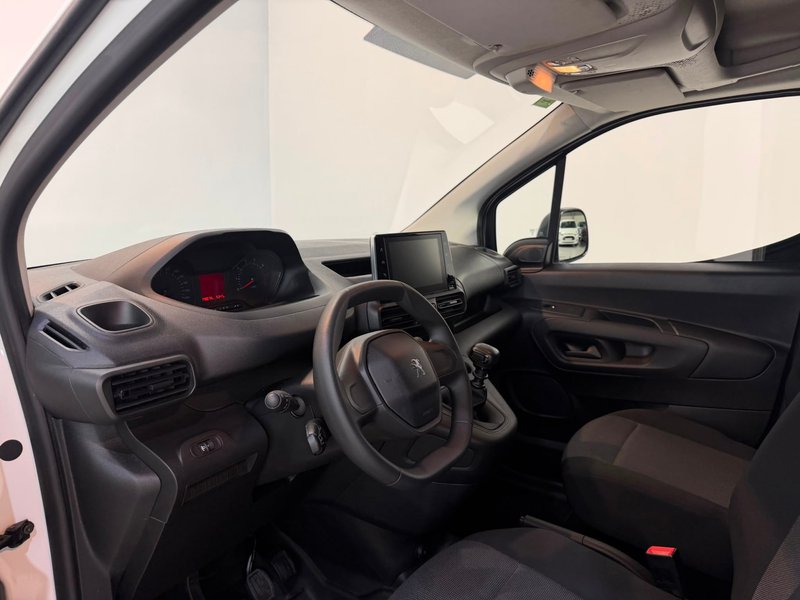 Peugeot Partner 2022, foto 8