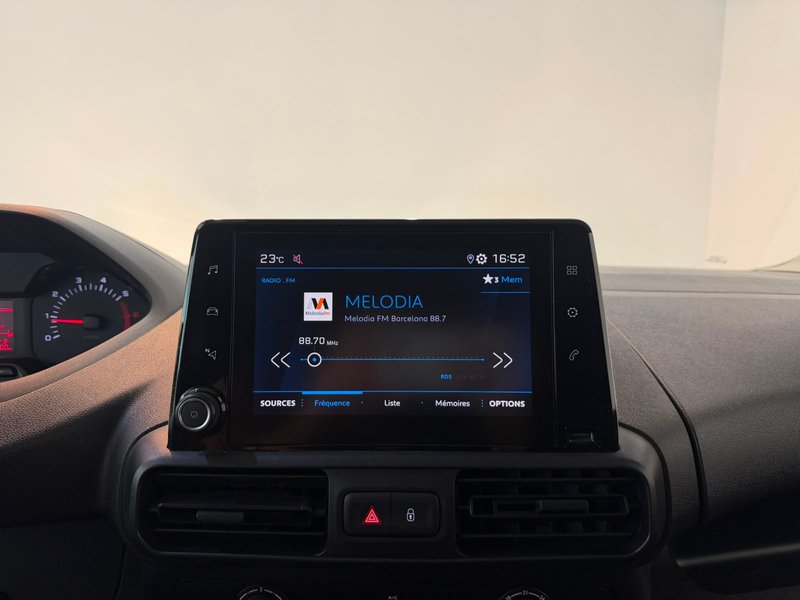 Peugeot Partner 2022, foto 12