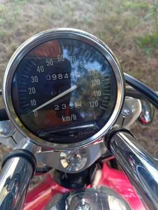 Kawasaki Eliminator 125 Roja