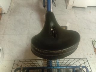 Triciclo Eléctrico con Cesta