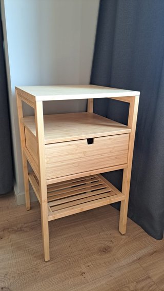 Mesa de noche Nordkisa Ikea
