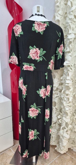 Vestido floral Miss Selfridge