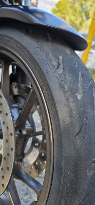 Yamaha XSR700
