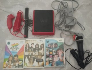 Consola Wii + Juegos Karaoke + Accesorios