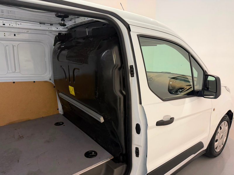 Ford Transit Connect 2020, foto 18