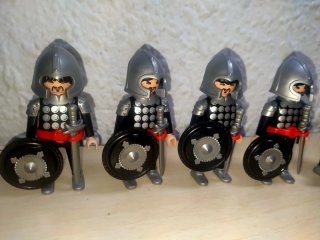 Playmobil Soldados asiáticos  MONGOLES