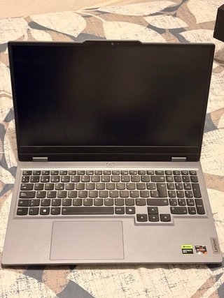 Portátil Gaming Lenovo