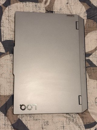 Portátil Gaming Lenovo