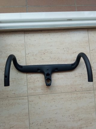 Manillar de carbono para bicicleta