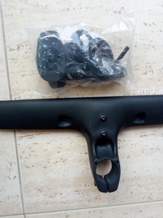 Manillar de carbono para bicicleta