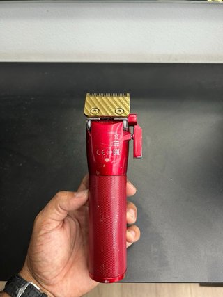 Babyliss Pro Cortapelos Rojo con Cargador