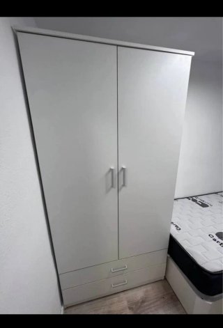 Armário 165€ nuevo