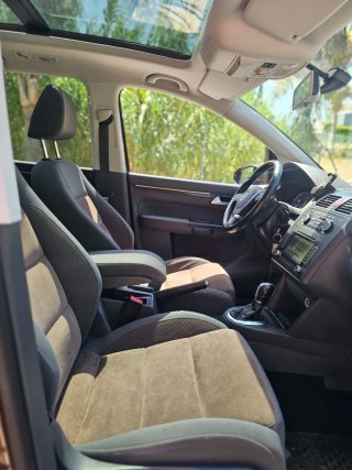 Volkswagen Touran 2012