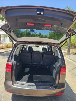 Volkswagen Touran 2012