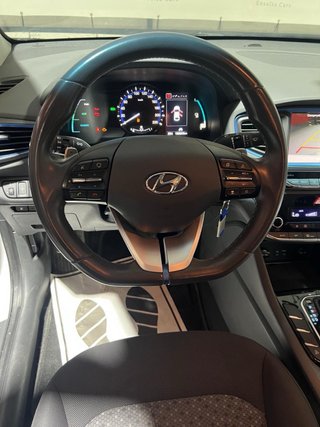 Hyundai IONIQ unico dueño !Historial completo!