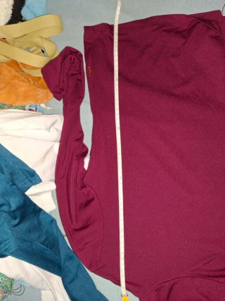 3 Camisetas Cuello Alto Talla M
