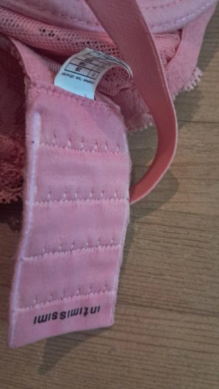 Sujetador rosa encaje