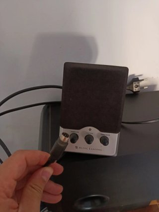 Subwoofer Altec Lansing + altavoz