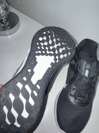 Zapatillas Nike Negras y Grises