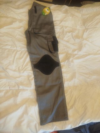 Pantalón de trabajo gris nuevo