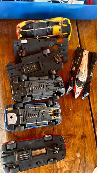Lote Scalextric Coches y Piezas