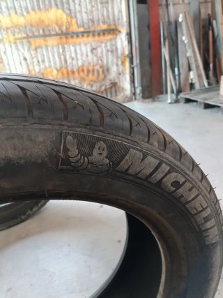 Ruedas Michelin 215/55 ZR 17 94 W