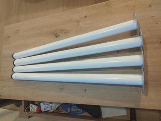 4 Patas IKEA ADILS
