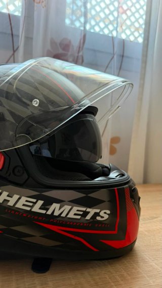 Casco MT Helmets Thunder 3 SV Isle of Man
