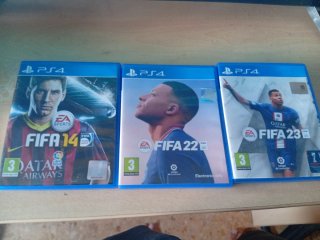 Lote 3 Juegos PS4: FIFA 14, 22 y 23