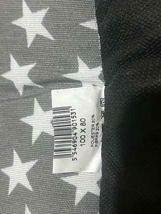Cama para perro con estrellas grises