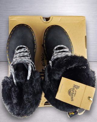 Dr. Martens 1460 Serena Collar Fur 38 Negro Nuevo