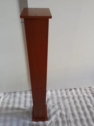 Estantería para CDs de madera y plástico