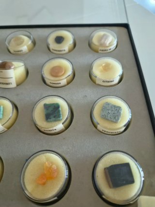 Colección Minerales y Piedras Preciosas