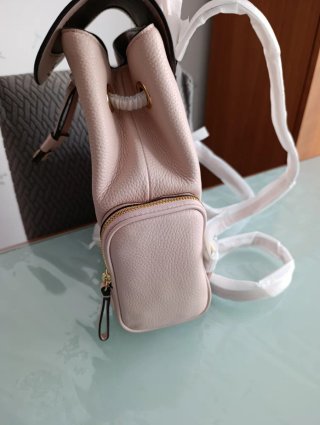 Mochila / bolso original y nuevo Michael Kors rosa