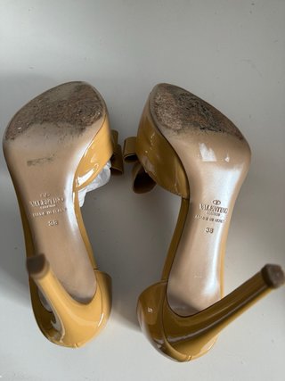 Lote 3 Zapatos Valentino , dior y ferragamo