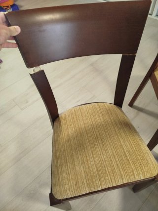 Sillas de comedor de madera tapizadas
