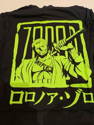 Camiseta Zoro One Piece Negra y Verde