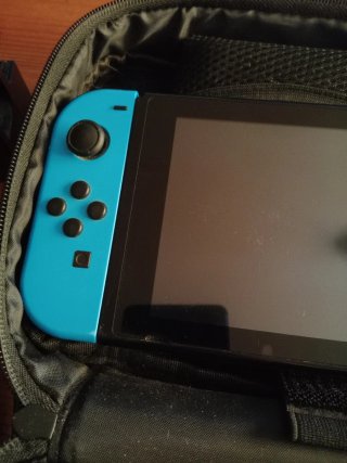 Nintendo Switch V2 2018+extras